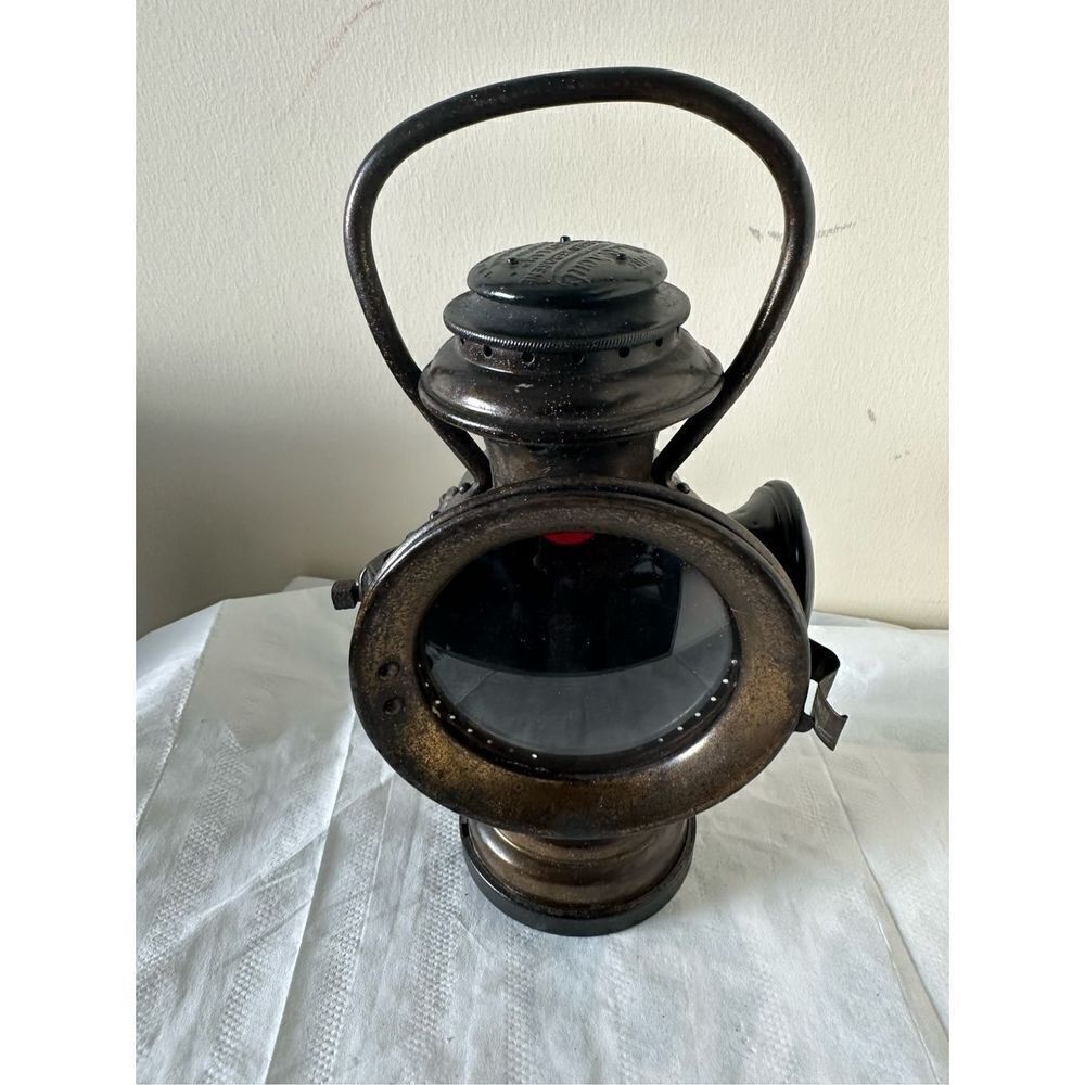 1890's Neverout insulated kerosene safety lamp for autos, bicycles, or carriages